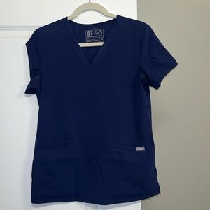Figs xs scrub top